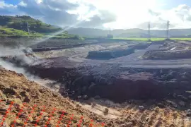 Empreitada de movimento de terras, saneamento de solos e contenções periféricas da Central Geotérmica do Pico Vermelho - 5