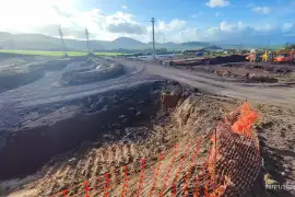 Empreitada de movimento de terras, saneamento de solos e contenções periféricas da Central Geotérmica do Pico Vermelho - 3