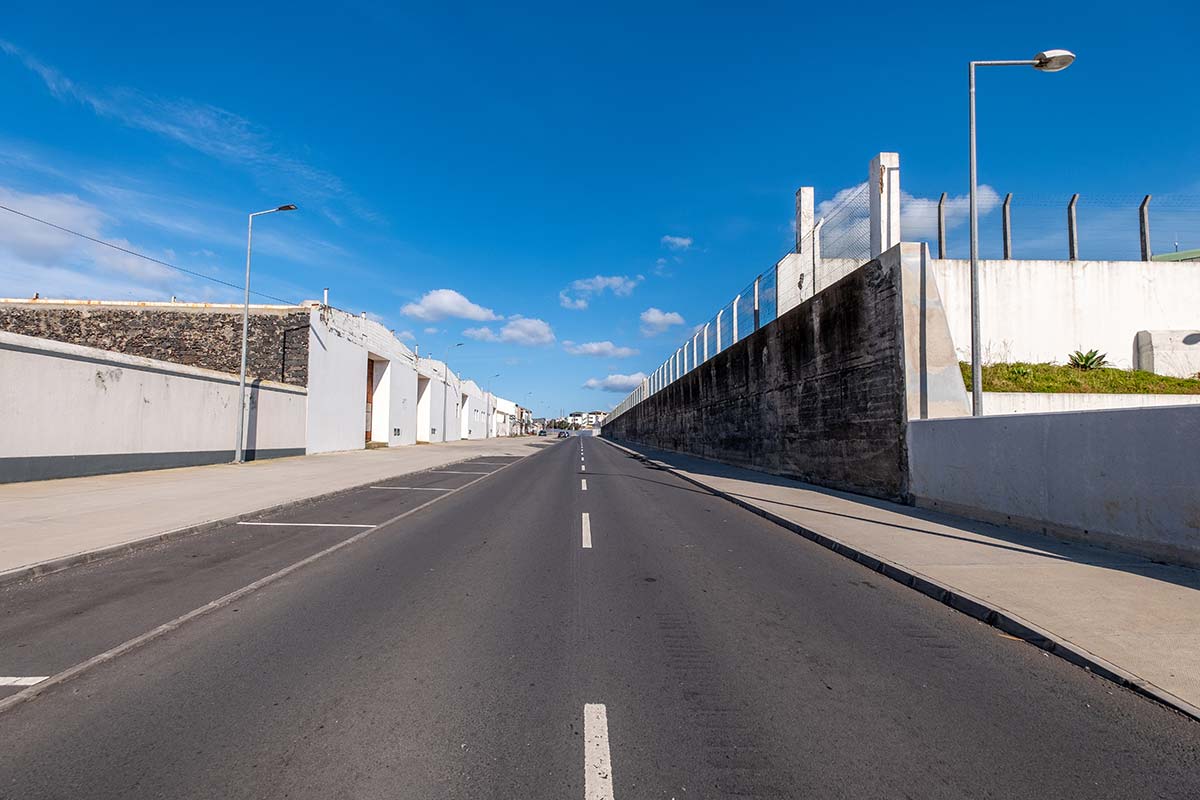 Empreitada de Construção da Via Marginal de Ligação de Santa Clara à Relva - 2.ª Fase