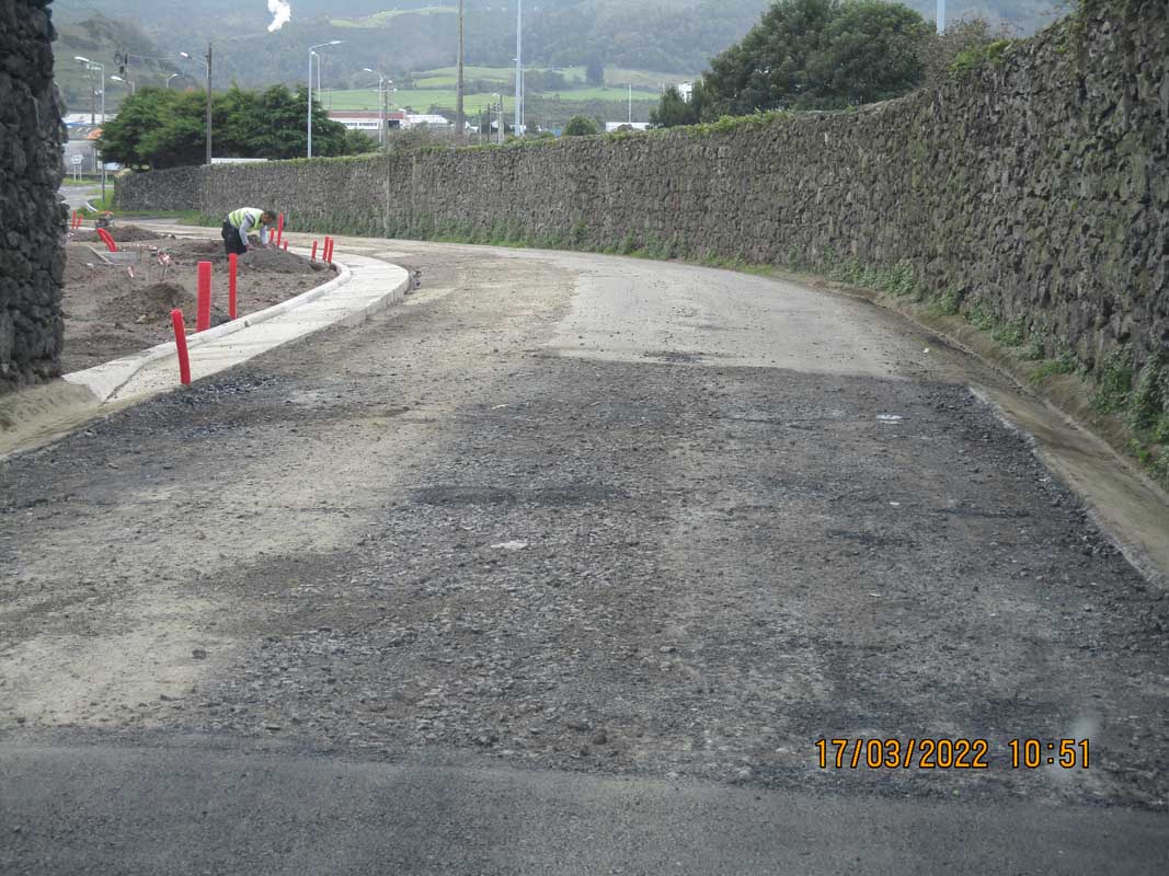 Empreitada de Reabilitação do Caminho da Mafoma