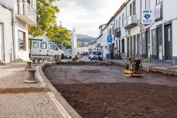 Ajuste direto para a empreitada de requalificação da Rua 25 de Abril – Rosário - Lagoa